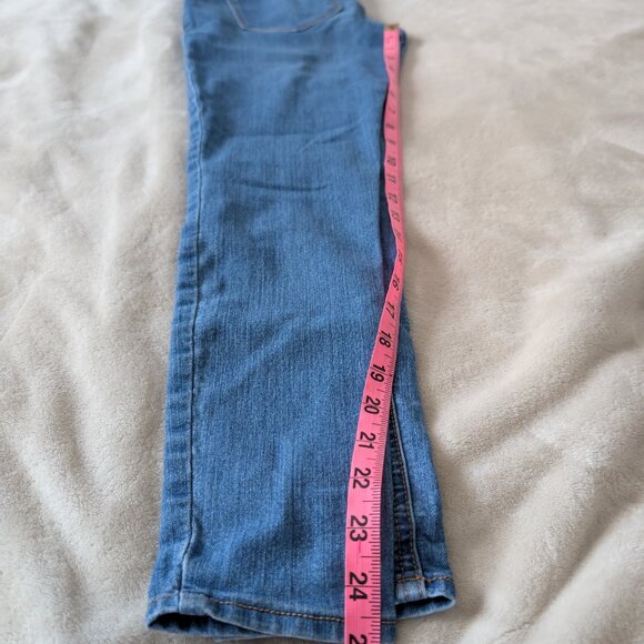 3/$30 Super skinny mid rise ankle jeans - Picture 6 of 6